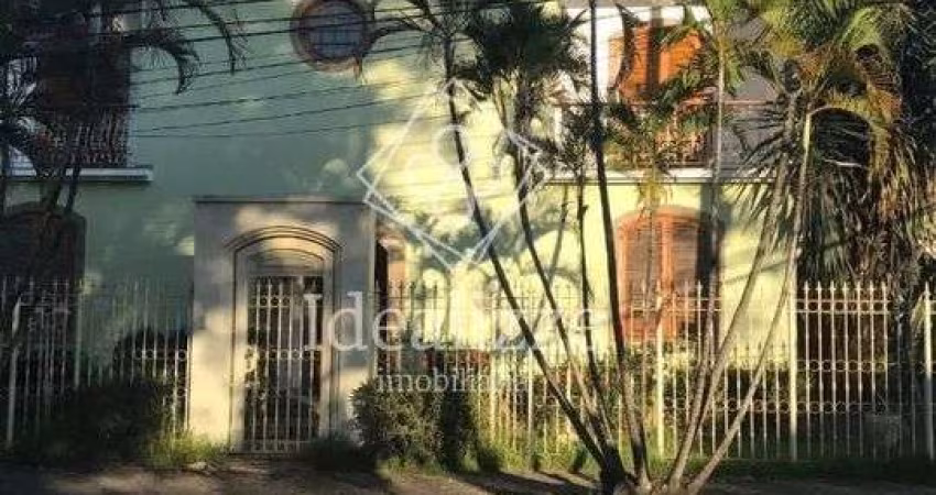 Casa para Venda em Volta Redonda / RJ no bairro Jardim Normândia