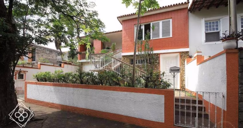 Casa para Venda em Volta Redonda / RJ no bairro Laranjal