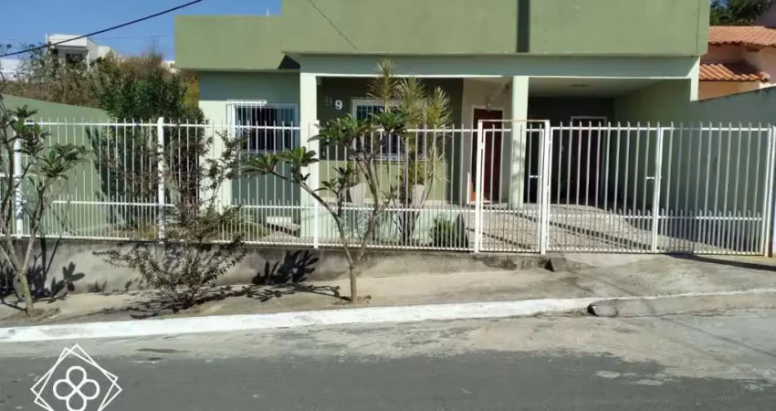 Casa para Venda em Pinheiral / RJ no bairro Jardim Real