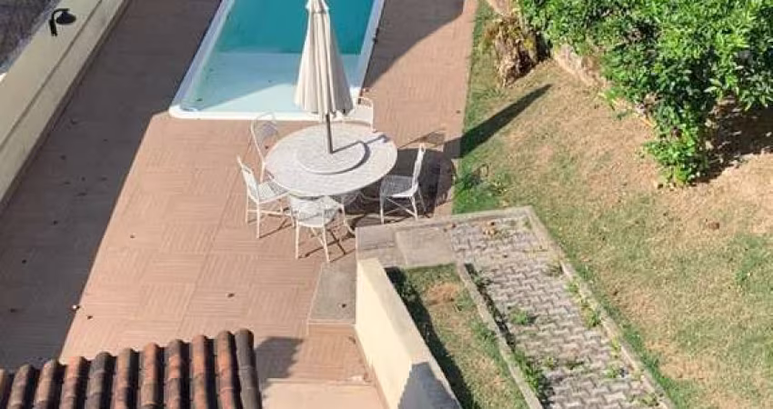 Casa para Venda em Barra Mansa / RJ no bairro Santa Rosa