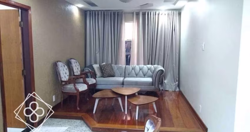 Casa para Venda em Volta Redonda / RJ no bairro Limoeiro