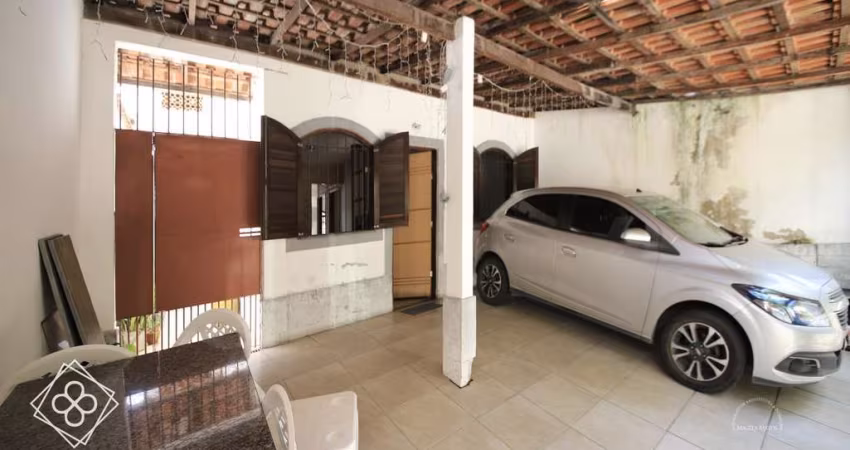 Casa para Venda em Volta Redonda / RJ no bairro Vila Rica (Jardim Tiradentes)