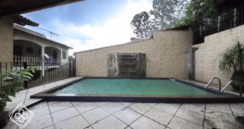 Casa para Venda em Volta Redonda / RJ no bairro Jardim Belvedere