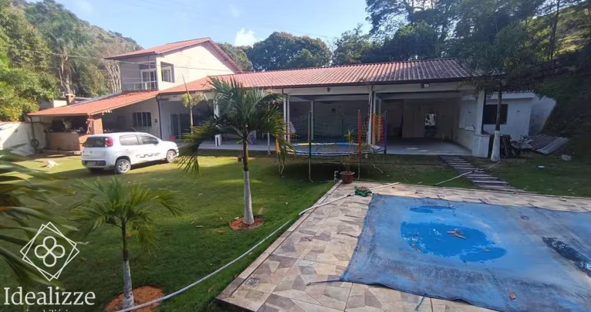 Chácara para Venda em Barra do Piraí / RJ no bairro Comunidade Santo Antônio