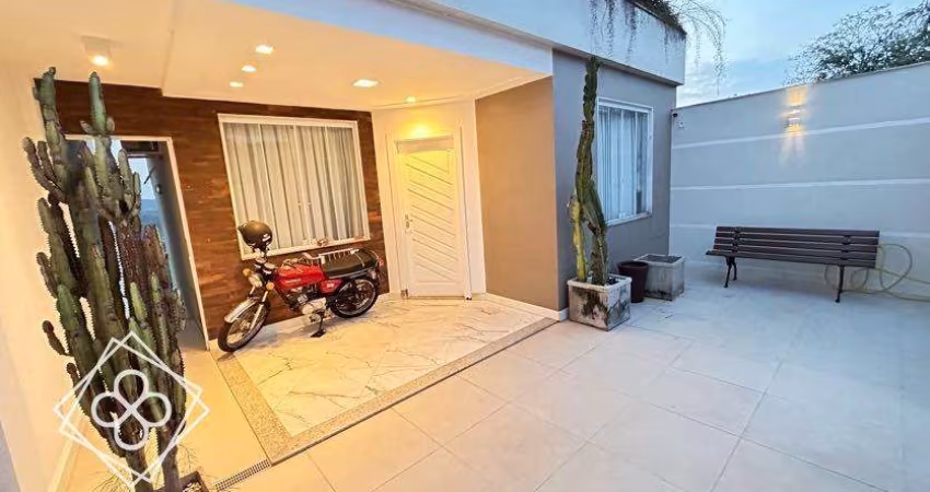 Casa para Venda em Barra Mansa / RJ no bairro Santa Rosa