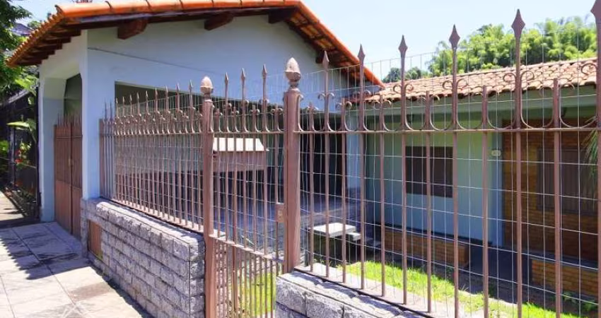 Casa para Venda em Volta Redonda / RJ no bairro São Cristóvão