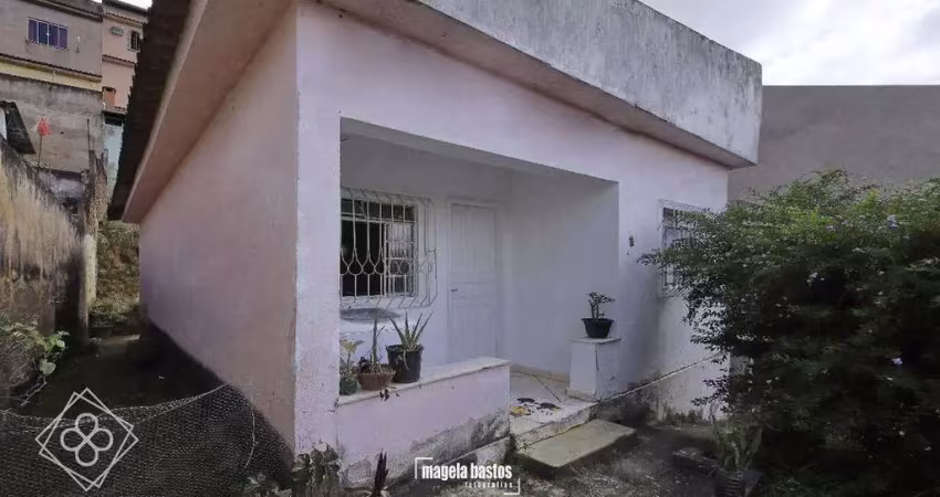 Casa para Venda em Volta Redonda / RJ no bairro Santo Agostinho