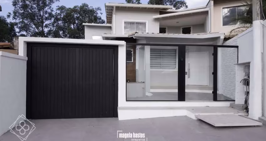 Casa para Venda em Volta Redonda / RJ no bairro Morada da Colina
