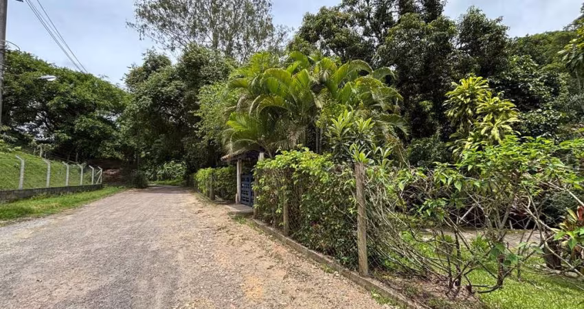 Lote a Venda no Bairro KM 100, Barra Mansa/RJ