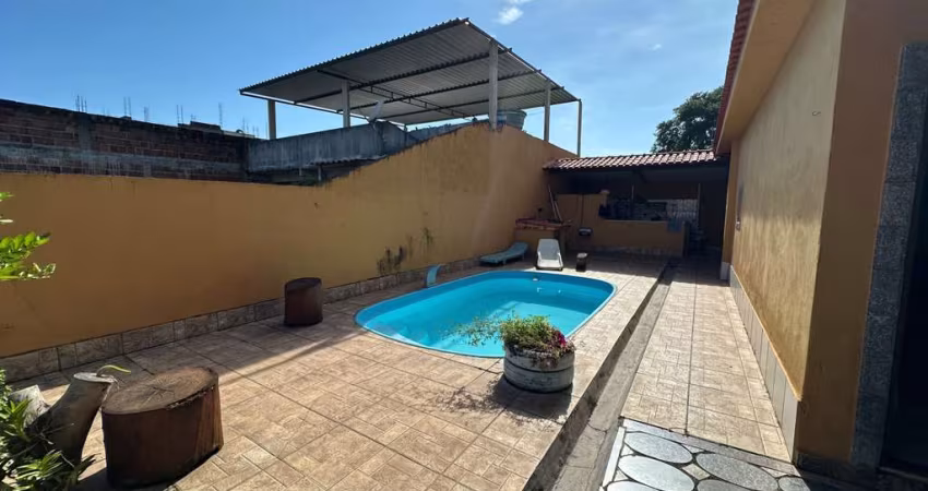 Casa 3 quartos - Arrozal