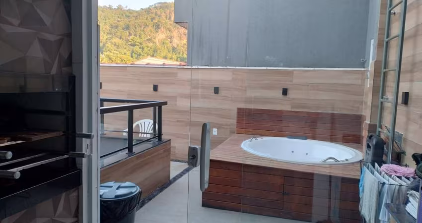 Casa Moderna no Bairro Volta Grande