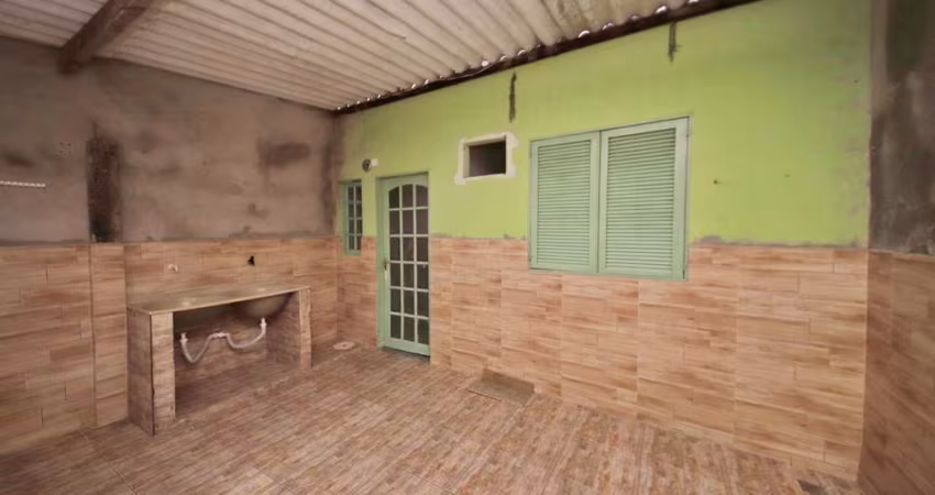 Casa 1 quarto - Bairro de Fátima