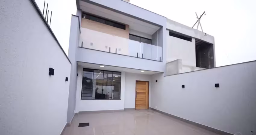 Casa 2 Quartos com 2 Banheiros À Venda, 128 m² R$ 480.000,00