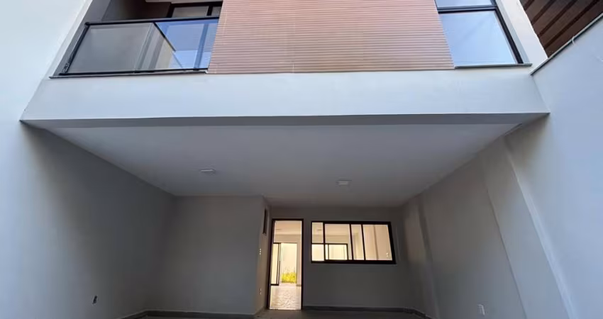 Casa com 3 Quartos no Jardim Primavera