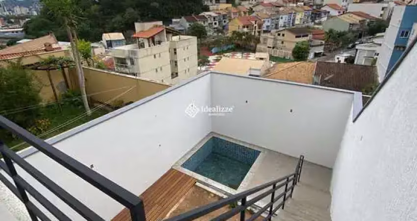 Casa a venda com 3 quartos, com suíte, closet e área gourmet completa no bairro village santa helena em volta redonda / rj