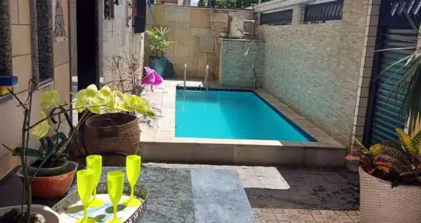 Vendo casa 4 dormitotios 3 suites piscina aquecida ,,,,,