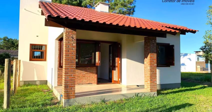 CASA COM 3 DORMITÓRIOS