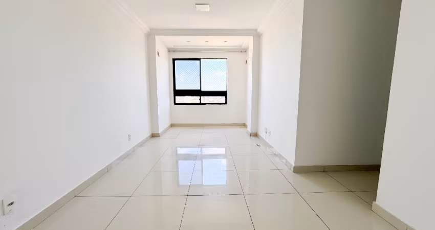 Apartamento com 2 quartos em Candelária - Residencial Metrópolis