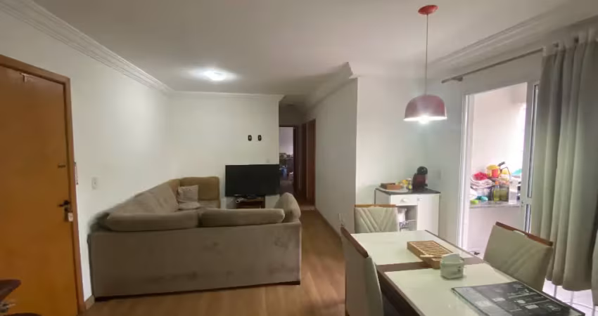 Apartamento 2 quartos com suíte e 2 vagas de Garagem.