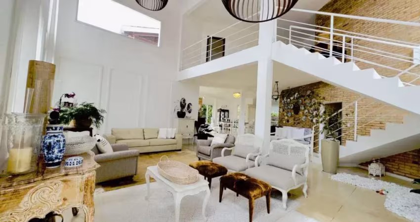 Casa à Venda no Condomínio Moinho de Vento em Valinhos
