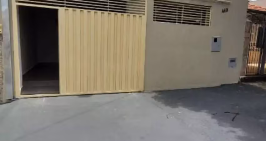 Casa nova, prática e bem localizada, perfeita para seu lar ou negócio! aproveite essa oportunidade!