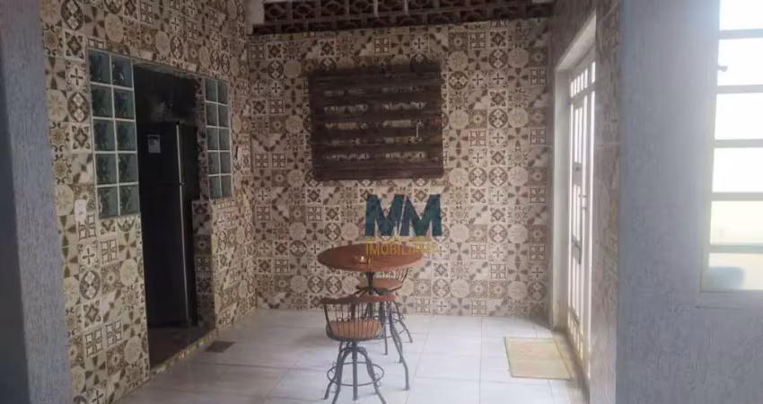 Casa com 3 dormitórios à venda, 150 m² por R$ 175.000 - Conjunto Antônio Barbosa de Souza - Uberaba/MG