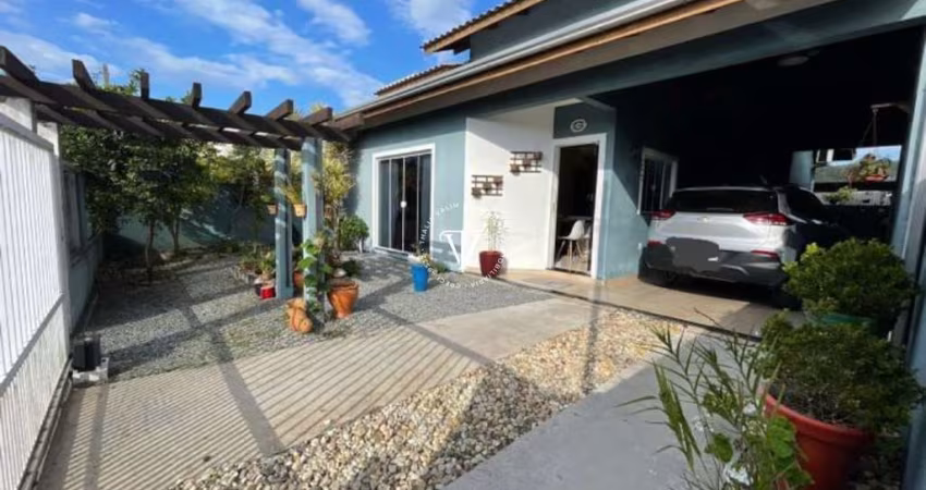Casa 3 dormitórios à venda Bombas Bombinhas/SC