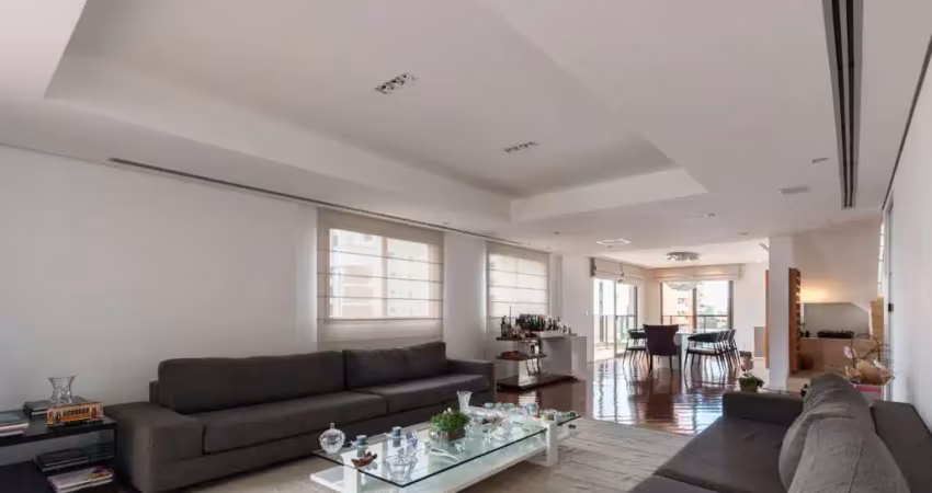 Cobertura para venda com 3 quartos, sendo 3 suítes, 389m²