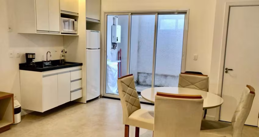Casa em condomínio para venda com 2 quartos, sendo 2 suítes, 103m²