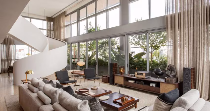 Cobertura para venda com 4 quartos, sendo 3 suítes, 523m²