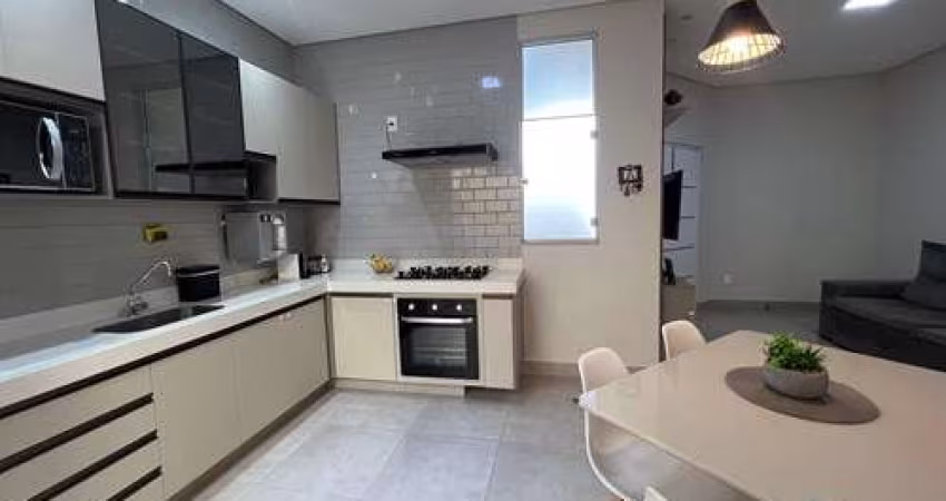 Casa de vila para venda com 3 quartos, sendo 1 suíte, 104m²