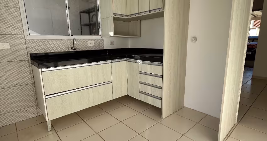 Casa em condomínio fechado imperial