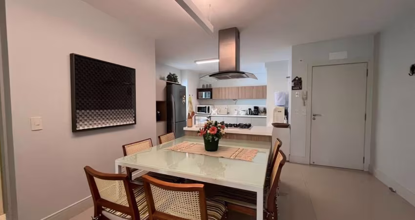 Apartamento para Venda em Florianópolis, Canasvieiras, 4 dormitórios, 3 suítes, 4 banheiros, 2 vagas