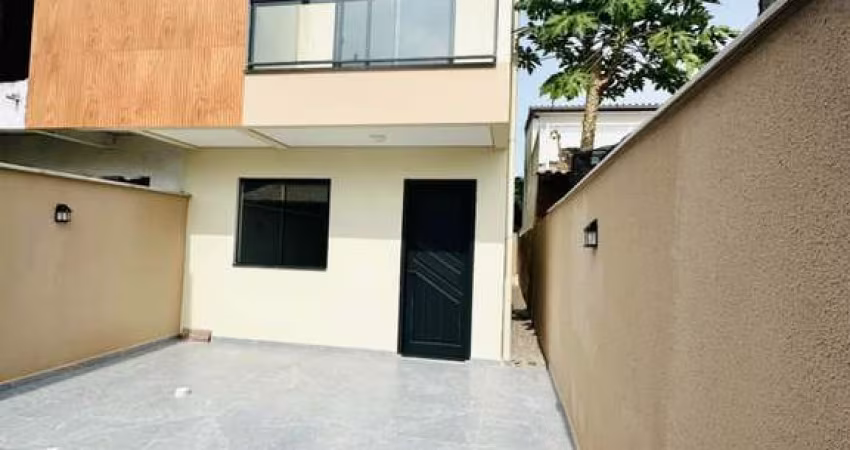 Casa para Venda em Florianópolis, São João do Rio Vermelho, 3 dormitórios, 1 suíte, 2 banheiros, 1 vaga