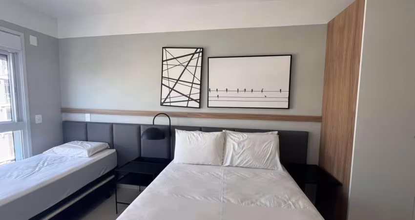 Apartamento para Venda em Florianópolis, Jurerê, 2 dormitórios, 2 suítes, 3 banheiros, 1 vaga