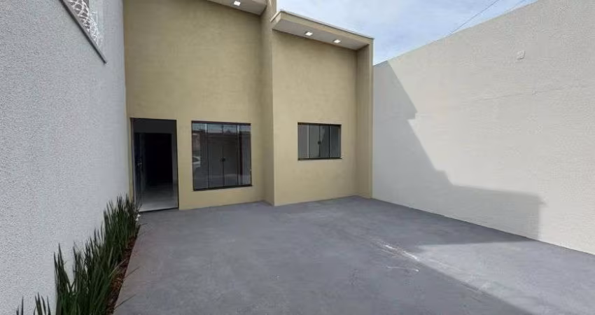 Casa à venda com espaço aconchegante, 3 quartos sendo 1 suíte e acabamento moderno em Rio Verde - GO