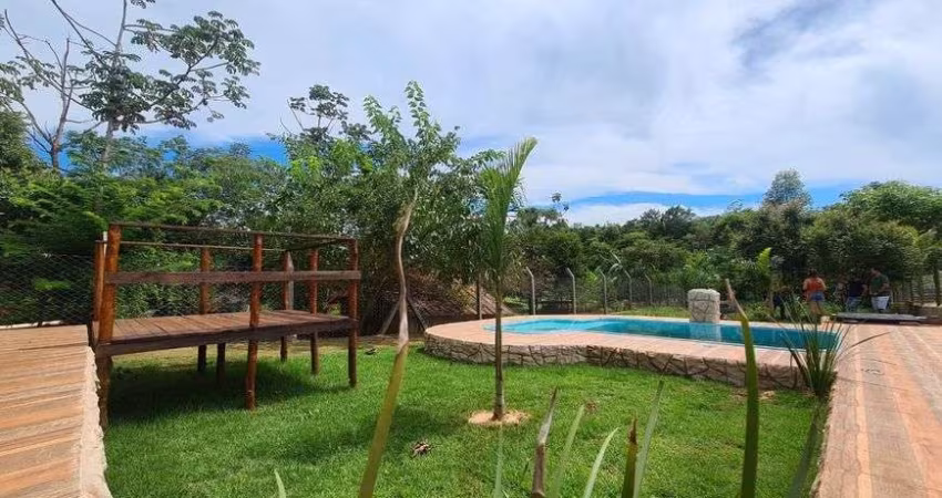 Rancho / sítio pra lazer a venda em Rio verde Go com piscina