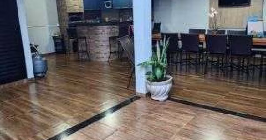 Casa com churrasqueira, armários, espaço amplo, 3 quartos e muito mais à venda em Rio Verde - GO