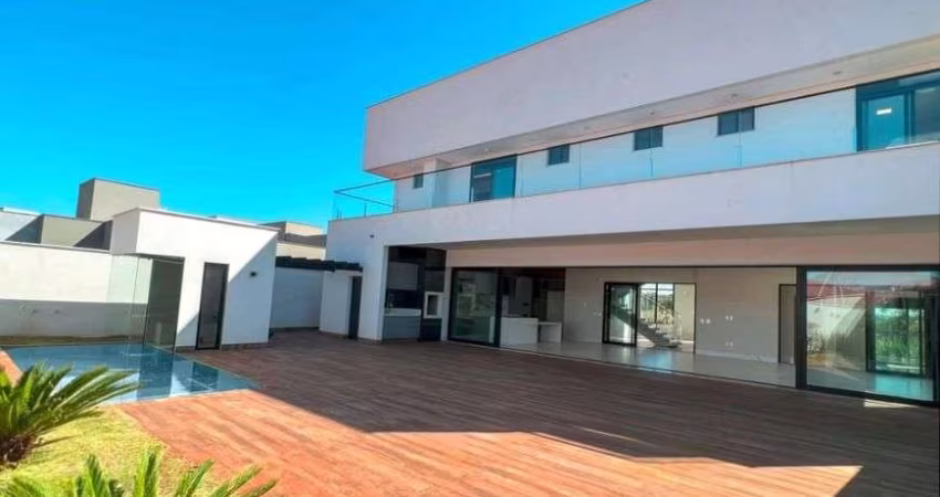sobrado a venda em condominio em rio verde go com 3 suites