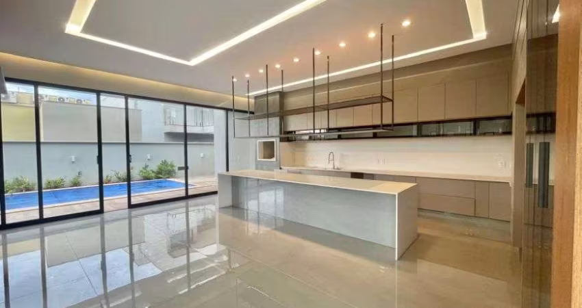 Casa à venda com 3 suítes, churrasqueira, piscina e armários embutidos em Rio Verde - GO