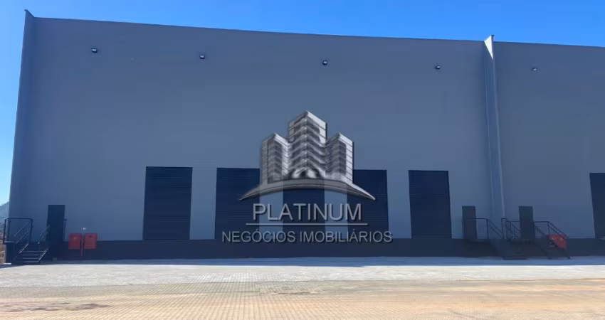 Galpão em Condomínio fechado