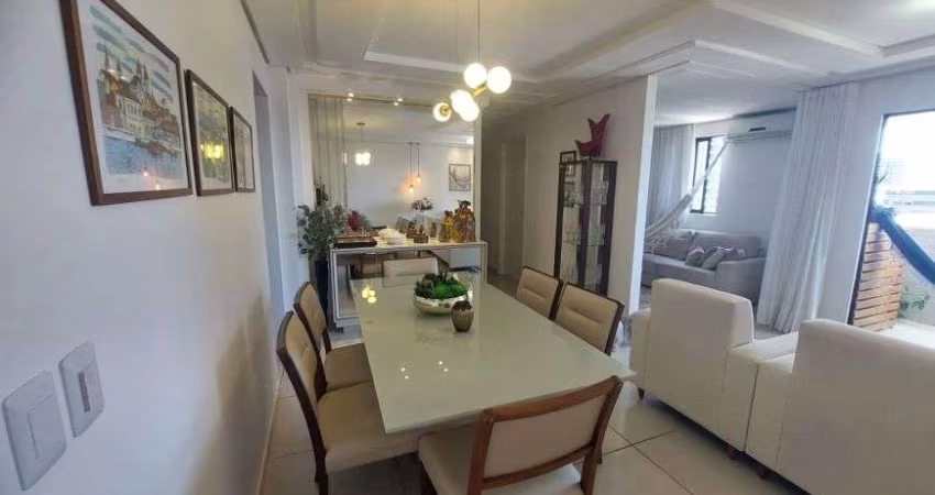 A VENDA APARTAMENTO TODO REFORMADO, TEM 85m² BAIRRO DE TAMBAÚ