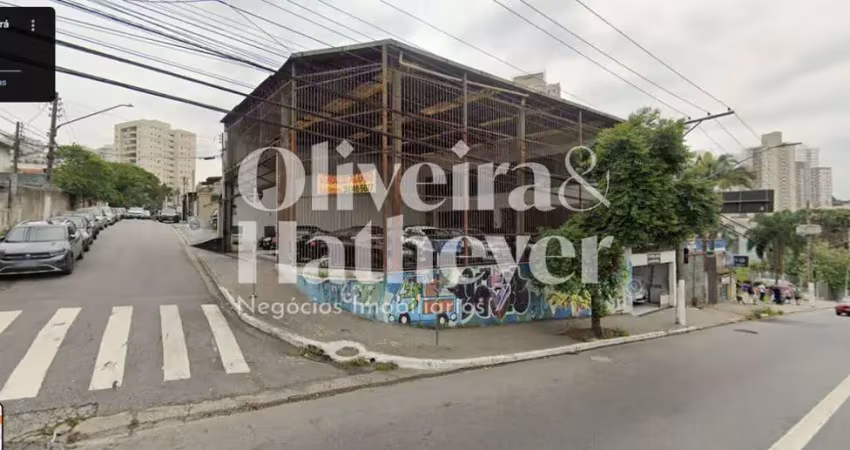 Prédio à venda na Avenida Nossa Senhora do Sabará, 627, Vila Sofia, São Paulo