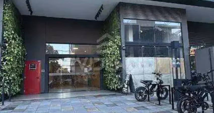 Vende-se loja comercial com localização privilegiada na enseada do suá.