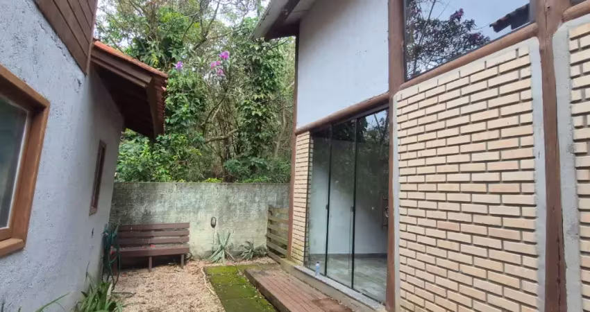 Casa/ apartamento tipo loft próximo ao novo campeche em florianópolis
