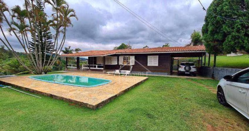 Chácara à venda no Bairro Pinheirinho - Vinhedo/SP