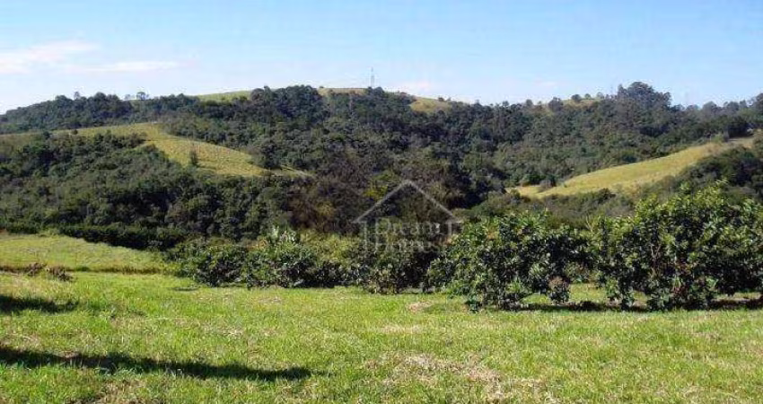 Chácara com 2 dormitórios à venda, 25000 m² por R$ 1.050.000,00 - Mombuca - Itatiba/SP