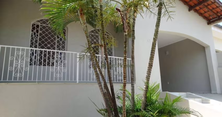 Excelente casa com 3 quartos em Valinhos/SP
