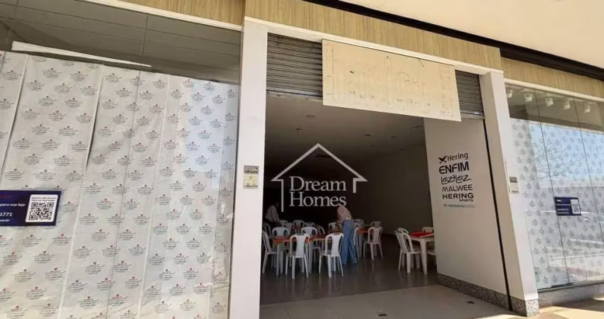 Sala comercial com 3 salas para alugar na Avenida Benedito Storani, 1000, Centro, Vinhedo