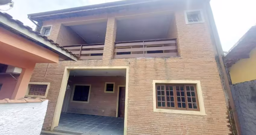 Vendo 1 casa + 1 sobrado + ponto comercial bairro sumidouro ubatuba/sp